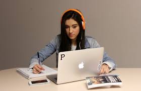 What music really helps with studying? - The Utah Statesman